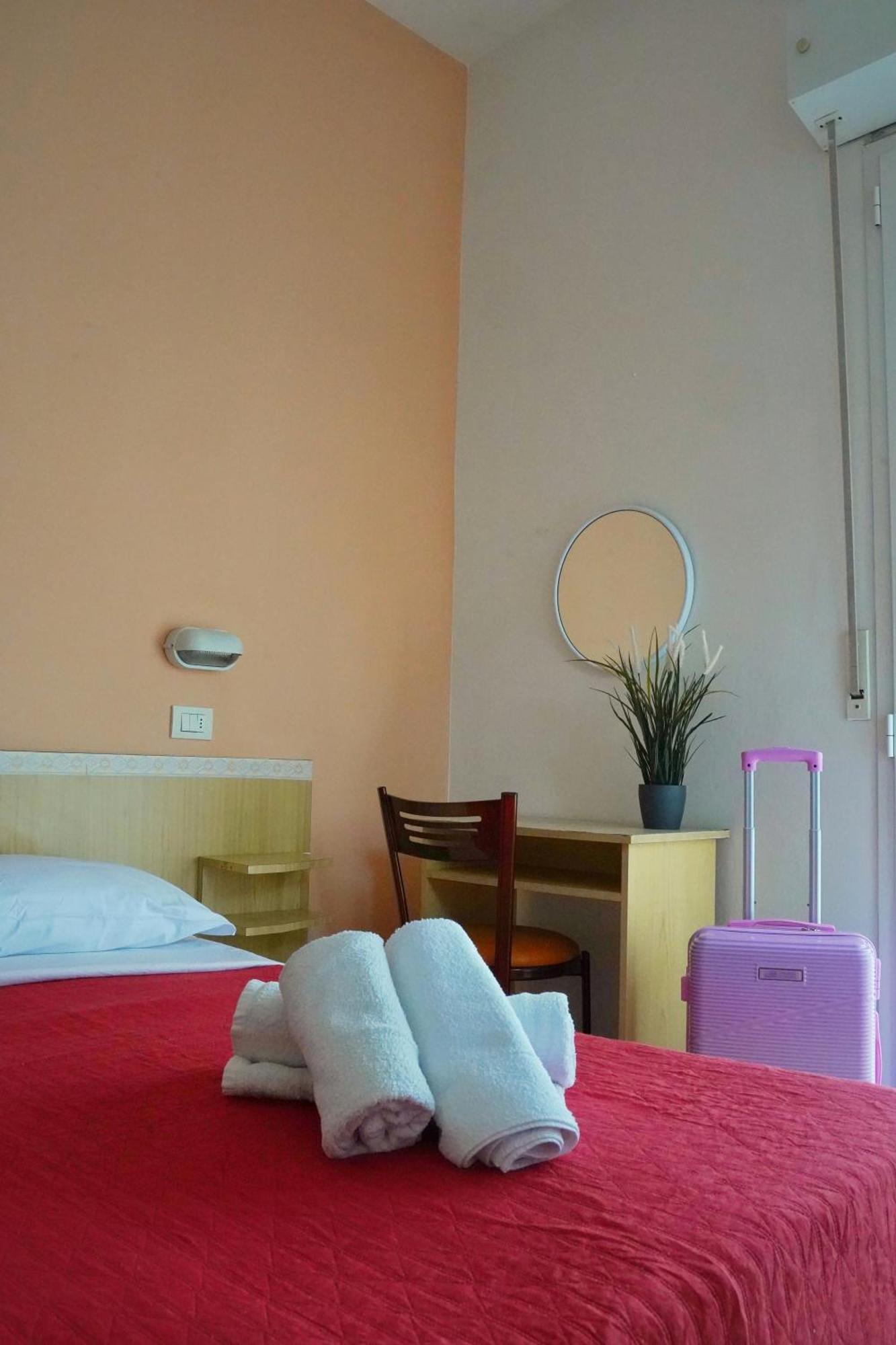 Hotel Malibu Mare ريميني المظهر الخارجي الصورة