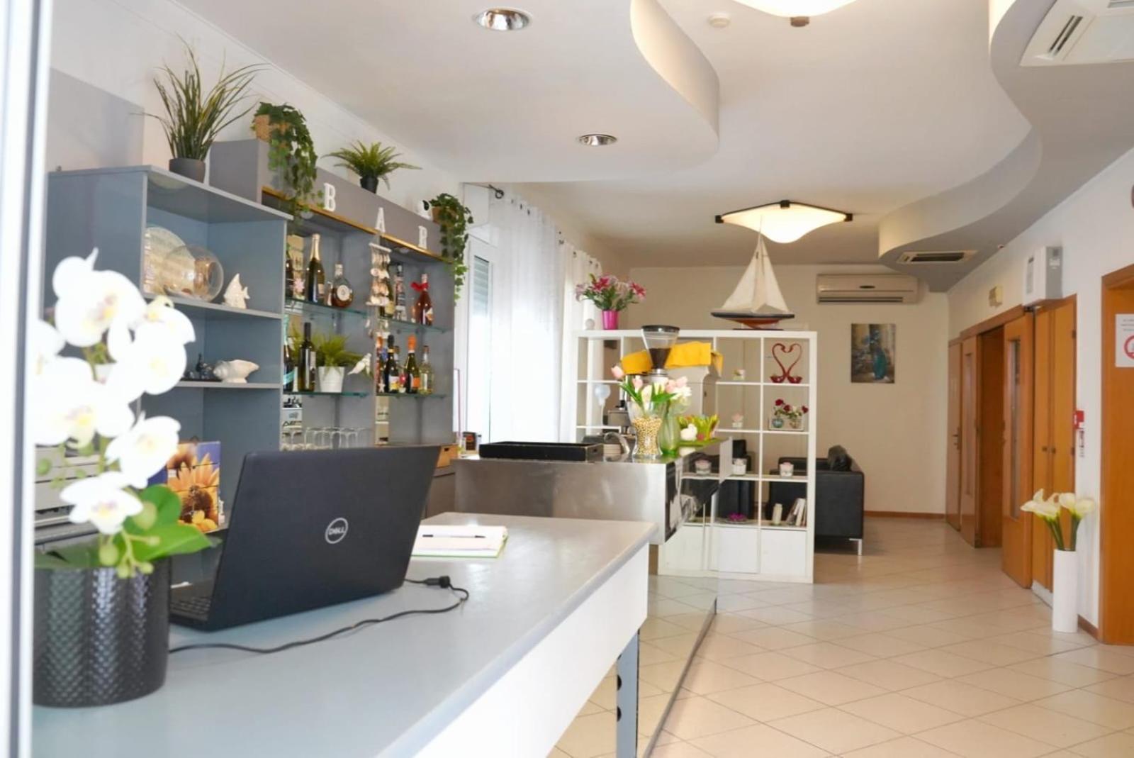 Hotel Malibu Mare ريميني المظهر الخارجي الصورة