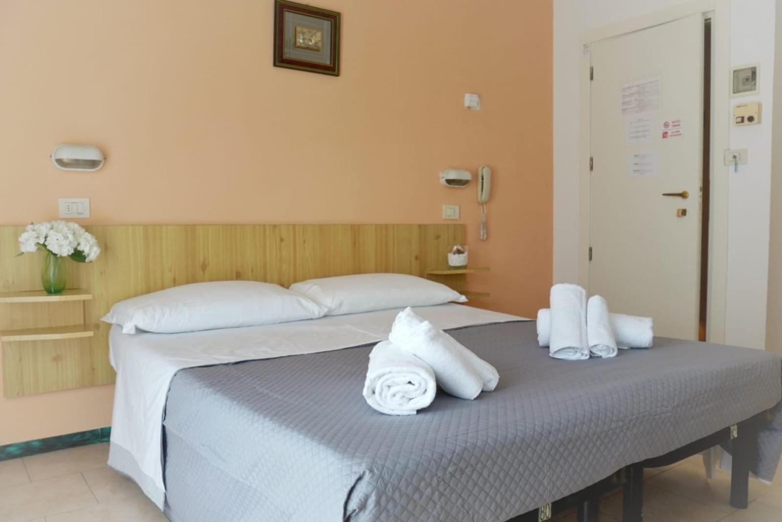 Hotel Malibu Mare ريميني المظهر الخارجي الصورة