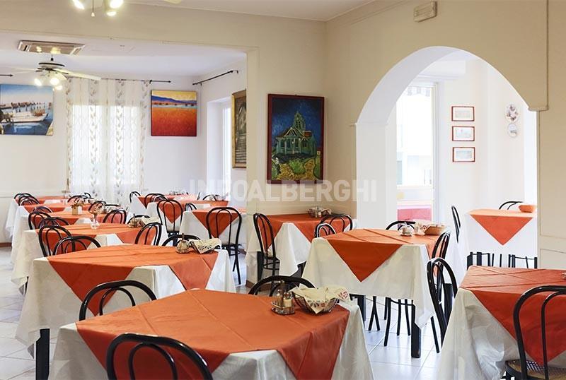 Hotel Malibu Mare ريميني المظهر الخارجي الصورة