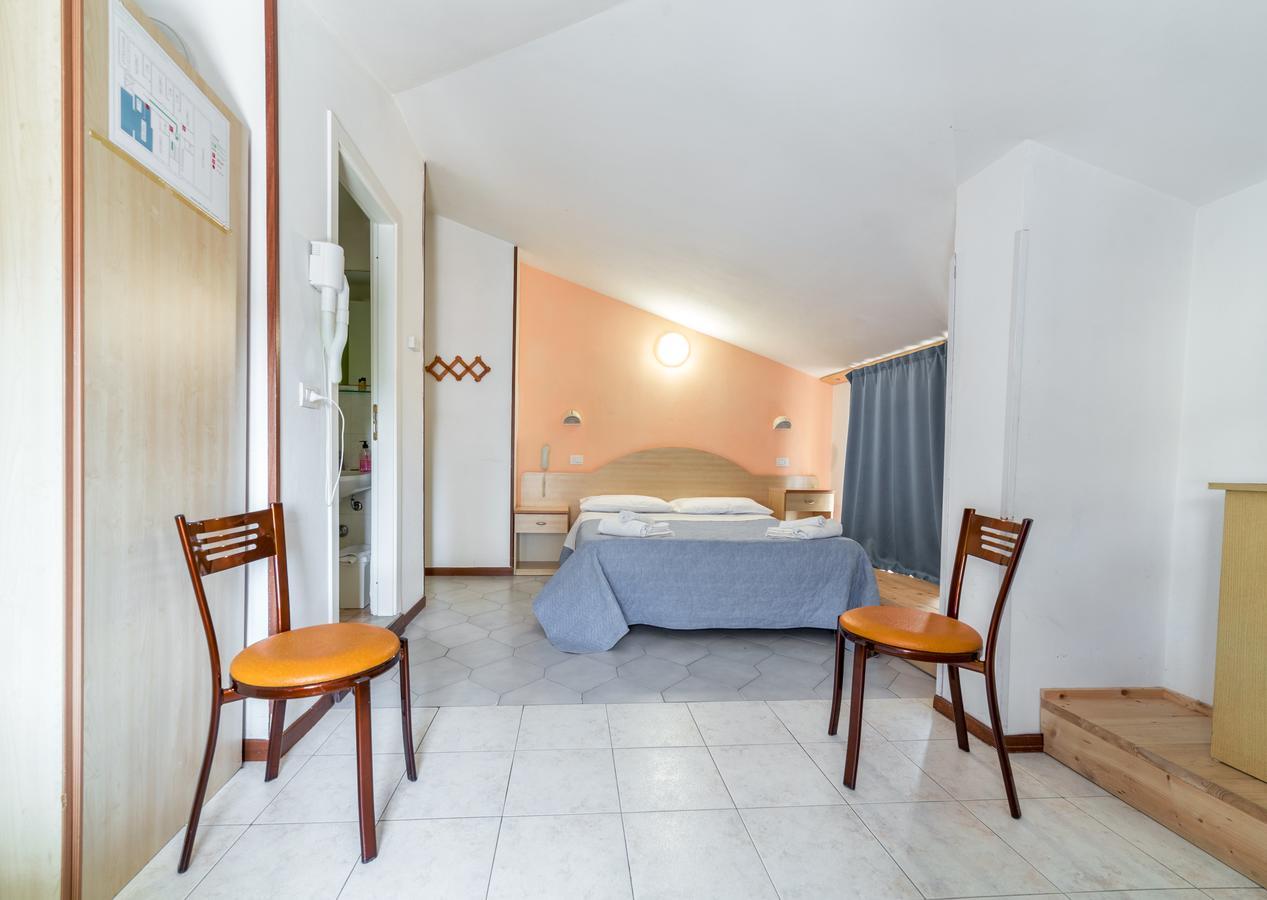 Hotel Malibu Mare ريميني المظهر الخارجي الصورة